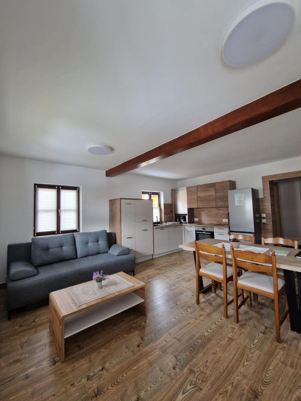 Haus-Ennstal Apartment Oblarn Luaran gambar